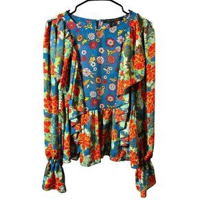 Belle Vere Women's Long Ruffle Sleeve Top